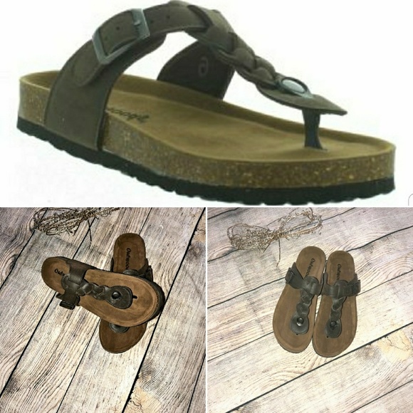 Shoes - Sandals